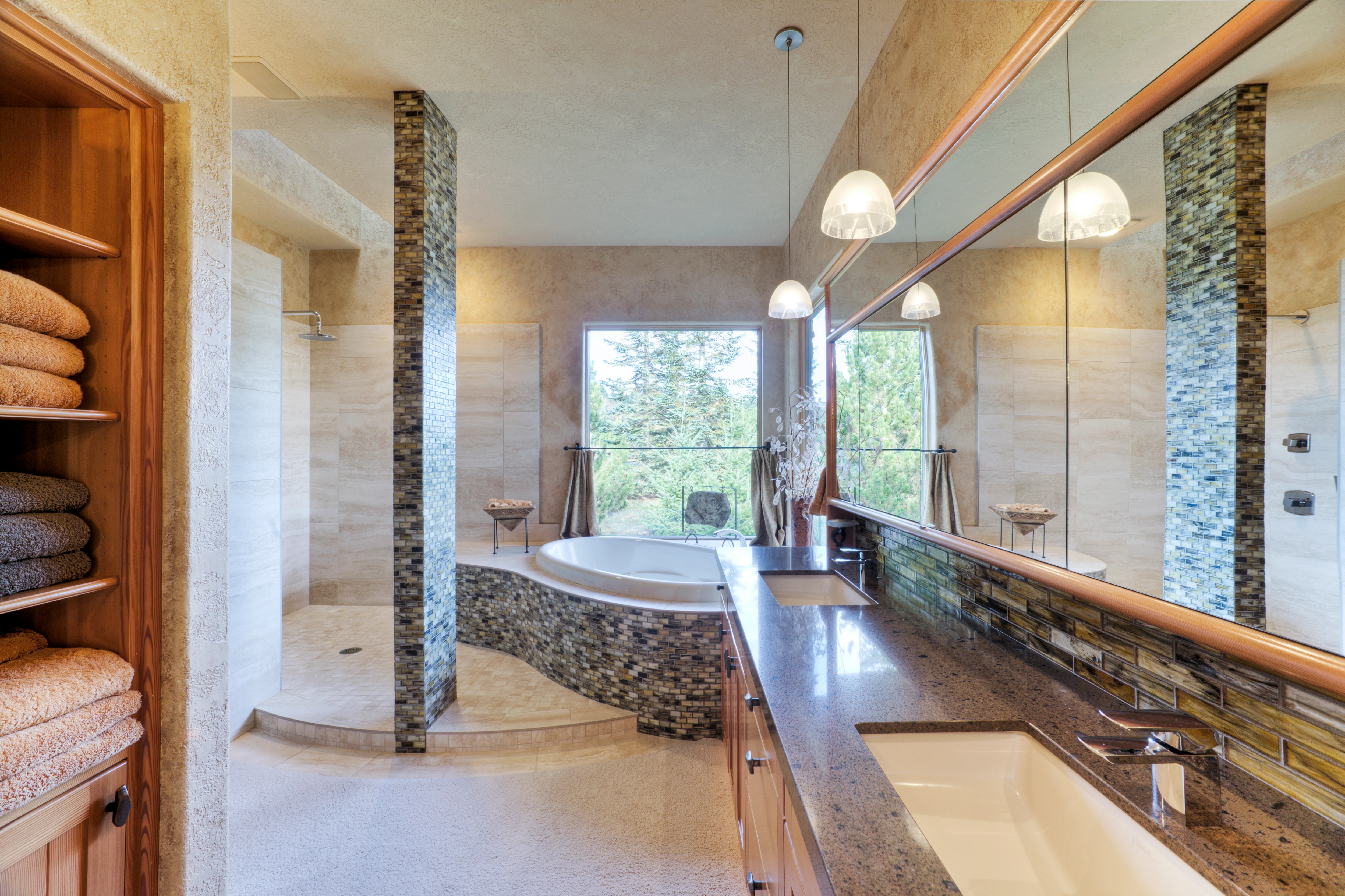 The Mosaic-Column Bath