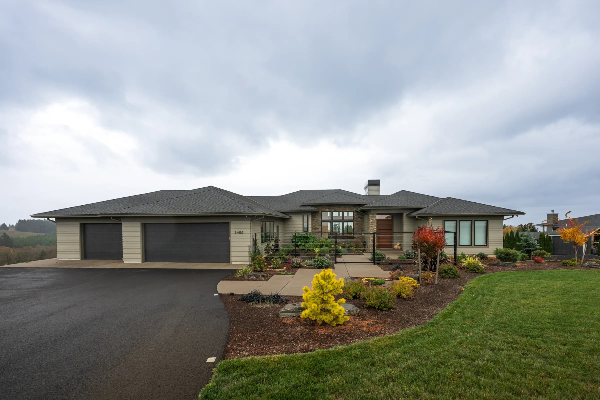 Skyline Haven, image 5