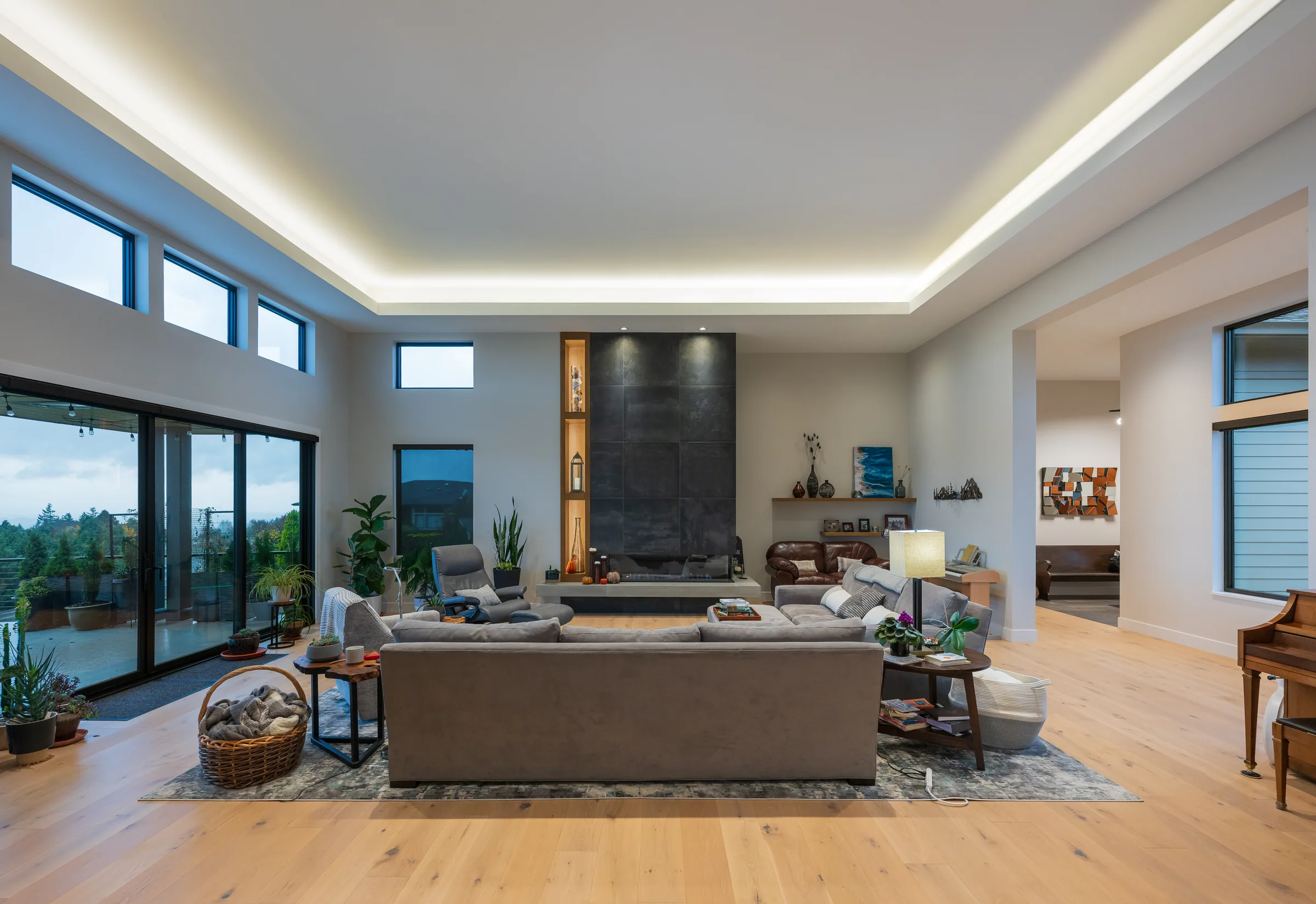 Skyline Haven, image 8