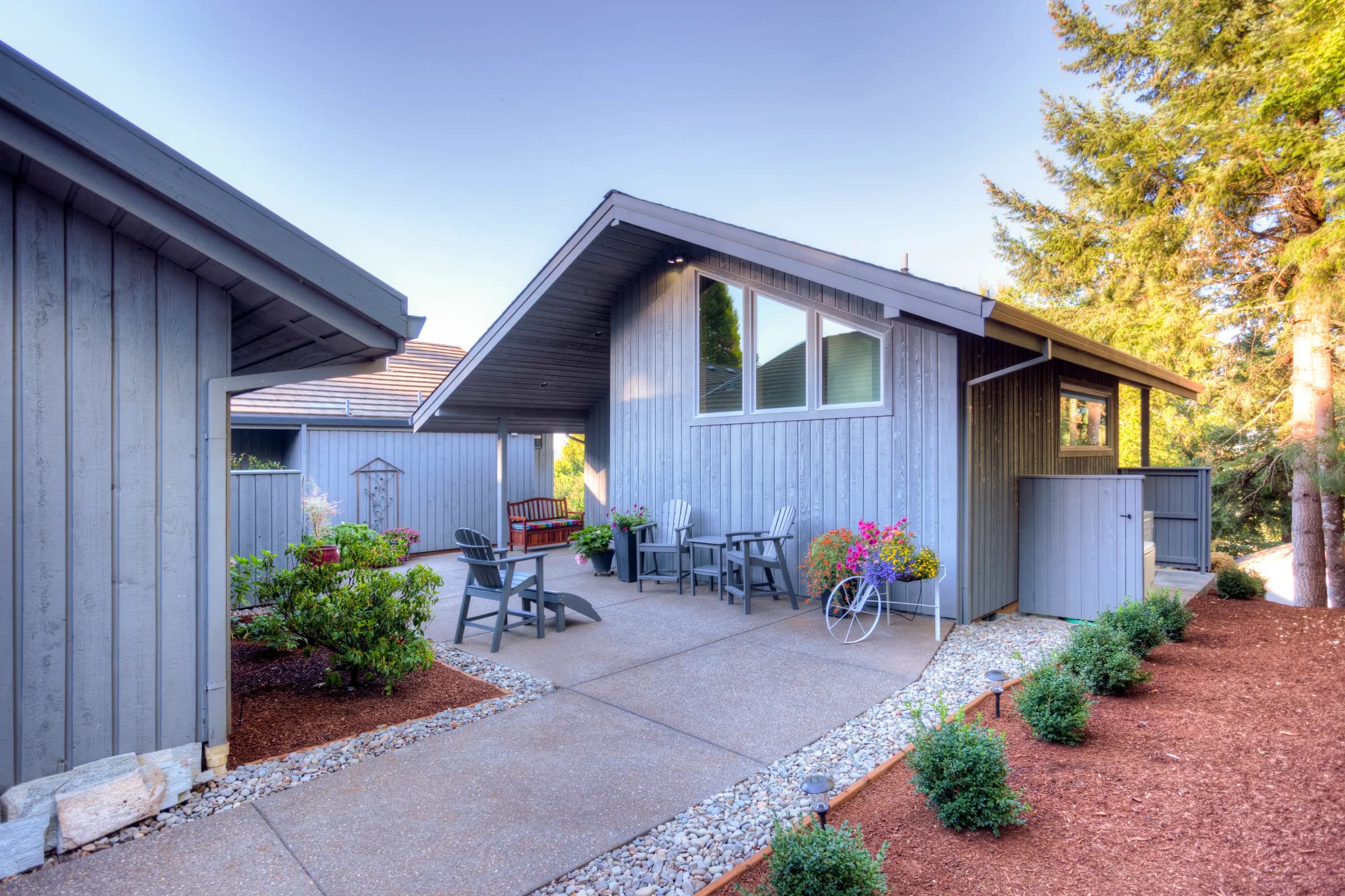 The Hilltop Guest House, image 1
