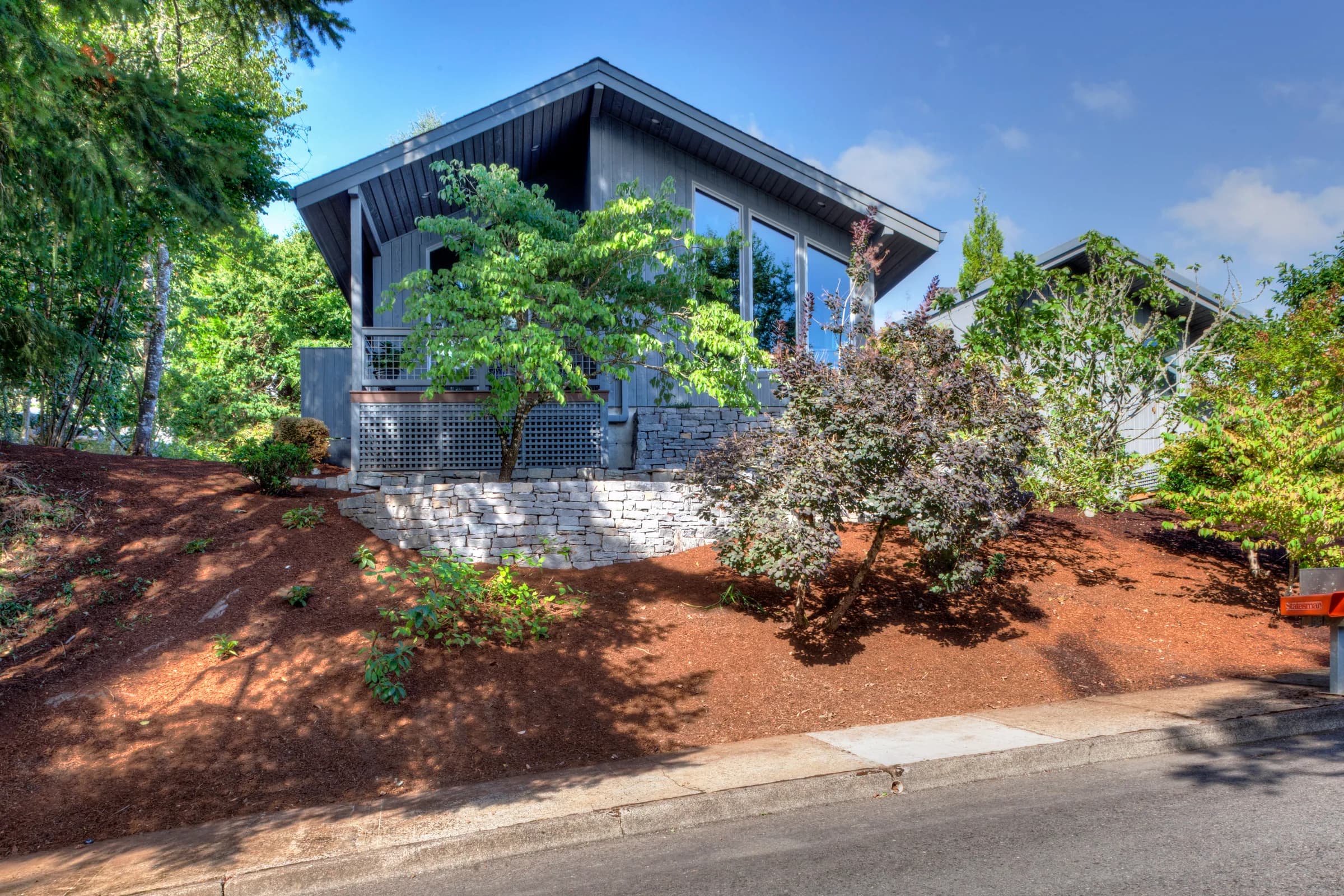 The Hilltop Guest House, image 2