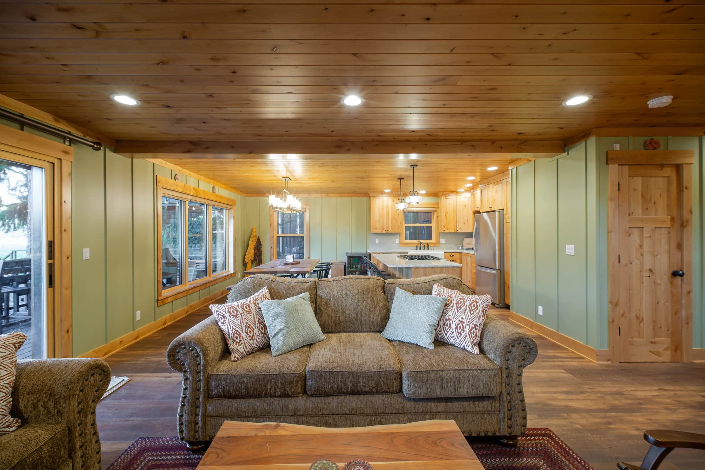 The Mountain-Valley Cabin, image 8