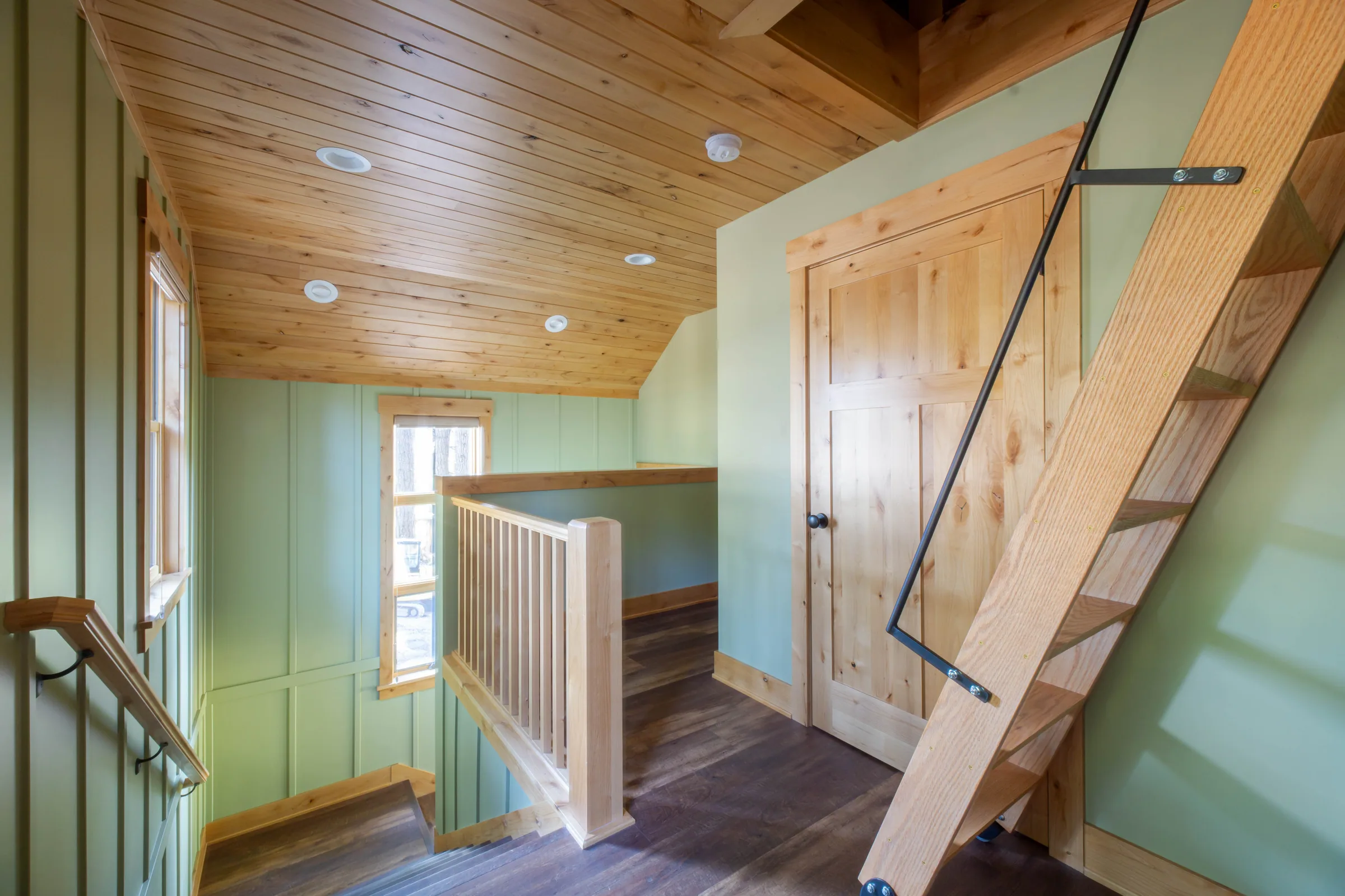 The Mountain-Valley Cabin, image 17