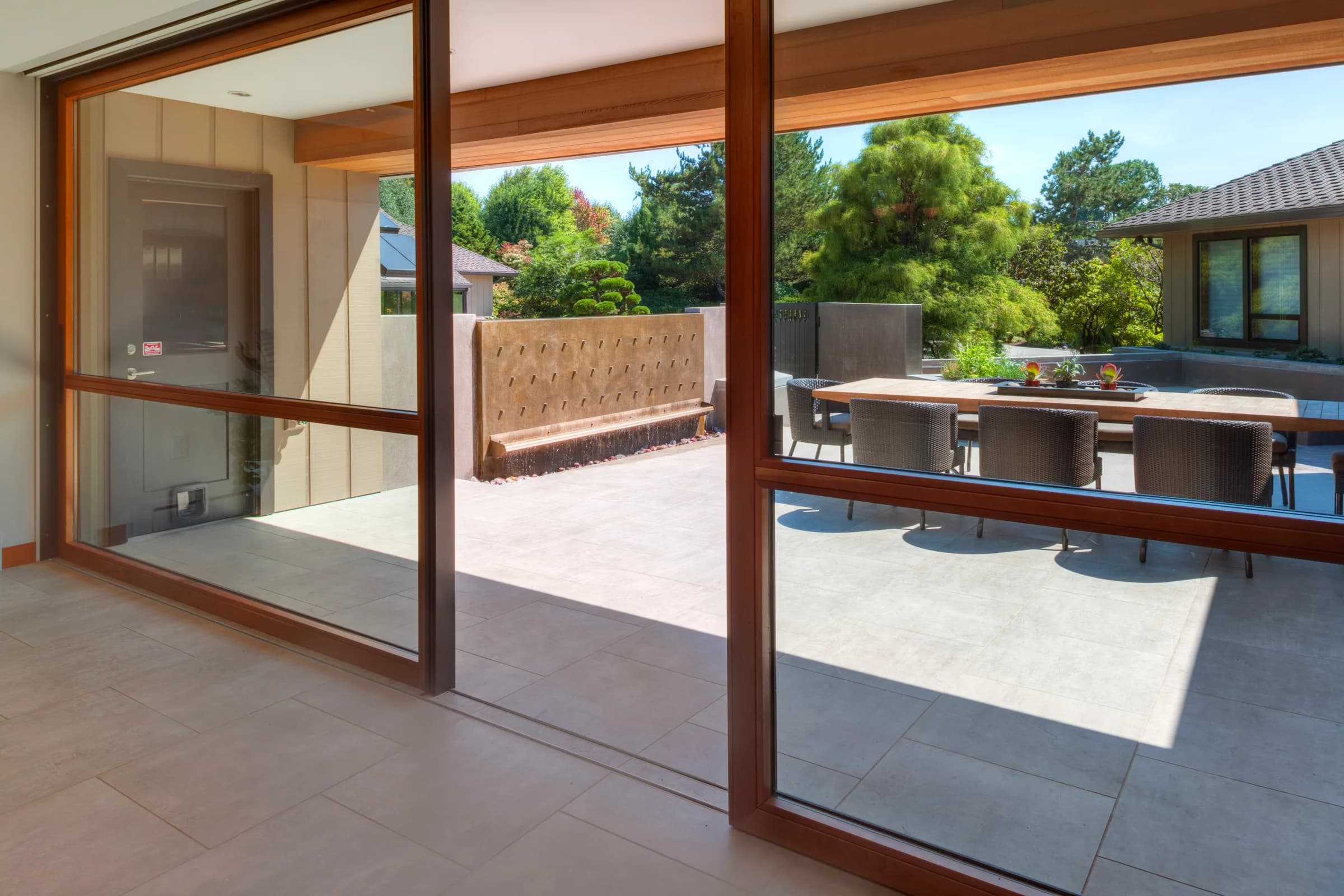 The Santiam Courtyard, image 10